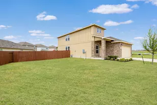 221 Longmount Cv, Liberty Hill, TX 78642 - Photo 3