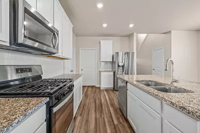 221 Longmount Cove, Liberty Hill, TX 78642 - Photo 13