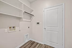 221 Longmount Cv, Liberty Hill, TX 78642 - Photo 15