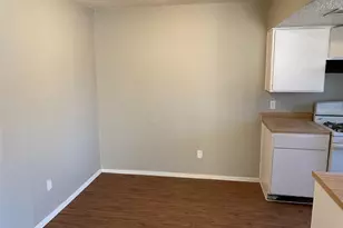 5202 Bogey Ct, Austin, TX 78744 - Photo 5