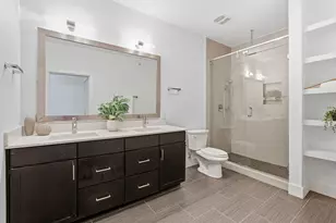 2002 Glen Allen St, Austin, TX 78704 - Photo 23
