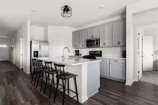 6511 Rounded Pebble Ln, Buda, TX 78610 - Photo 5