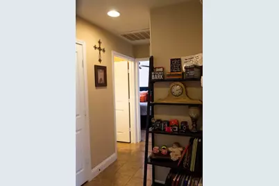 834 Salado Creek Lane, Georgetown, TX 78633 - Photo 17