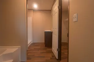 195 Tuck St, Cedar Creek, TX 78612 - Photo 15