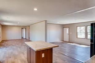 195 Tuck St, Cedar Creek, TX 78612 - Photo 9