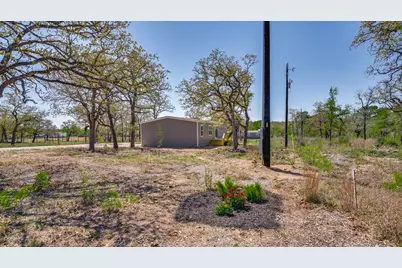 195 Tuck Street #B, Cedar Creek, TX 78612 - Photo 3