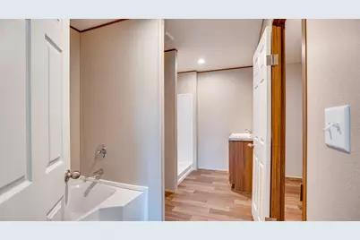 195 Tuck Street #B, Cedar Creek, TX 78612 - Photo 25