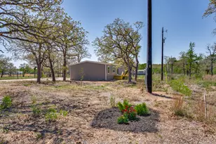 195 Tuck St, Cedar Creek, TX 78612 - Photo 3