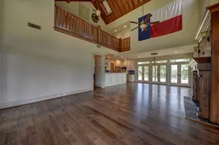 7157 Fm 1697, Carmine, TX 78932 - Photo 7