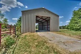 7157 Fm 1697, Carmine, TX 78932 - Photo 39
