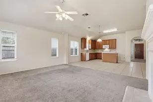 123 Aguilar Dr, Hutto, TX 78634 - Photo 9