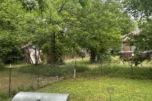 611-613 N 6th St, Temple, TX 76501 - Photo 3