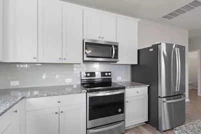 113 Kildeer Pass, Jarrell, TX 76537 - Photo 7