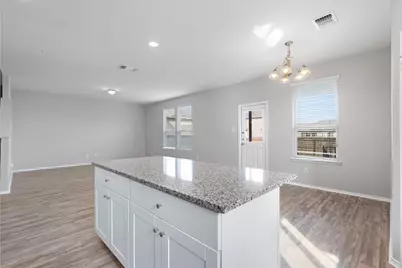 113 Kildeer Pass, Jarrell, TX 76537 - Photo 9