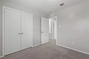 113 Kildeer Pass, Jarrell, TX 76537 - Photo 25