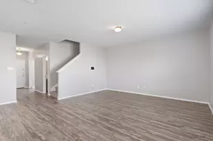 113 Kildeer Pass, Jarrell, TX 76537 - Photo 11