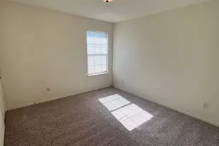 903 Grand Teton Trail, Taylor, TX 76574 - Photo 15