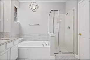 6925 Larue Belle Cove, Austin, TX 78739 - Photo 15