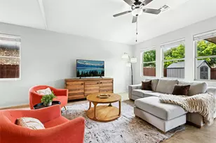 390 Fletcher Bend, Buda, TX 78610 - Photo 9