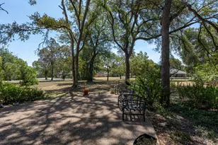 315 Caracara Dr, Buda, TX 78610 - Photo 31