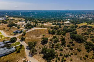 207 Nattie Woods Dr, Horseshoe Bay, TX 78657 - Photo 9