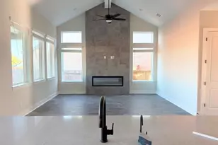 228 Slater Ct, Liberty Hill, TX 78642 - Photo 5