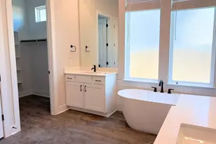 228 Slater Ct, Liberty Hill, TX 78642 - Photo 9