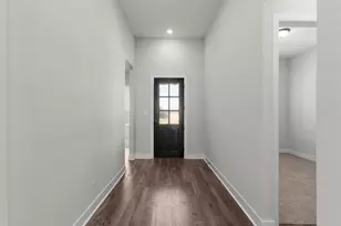 228 Slater Ct, Liberty Hill, TX 78642 - Photo 5