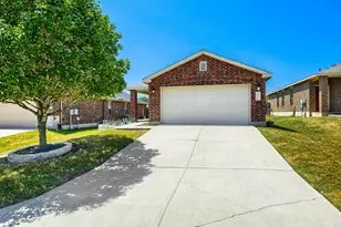 137 Pine Arbol, Buda, TX 78610 - Photo 3