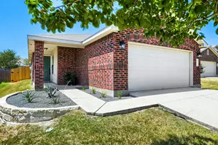 137 Pine Arbol, Buda, TX 78610 - Photo 3