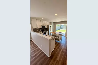 137 Pine Arbol, Buda, TX 78610 - Photo 13