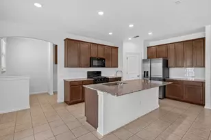 221 Sand Lily Ln, Georgetown, TX 78626 - Photo 7