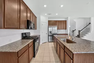 221 Sand Lily Ln, Georgetown, TX 78626 - Photo 9