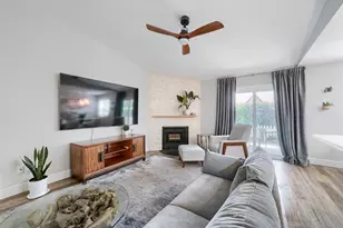 1601 Faro Dr, Austin, TX 78741 - Photo 3