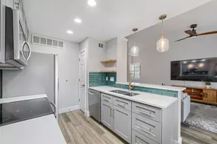 1601 Faro Dr, Austin, TX 78741 - Photo 9