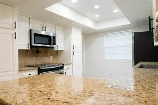 13002 Cedarhurst Cir, Austin, TX 78729 - Photo 13