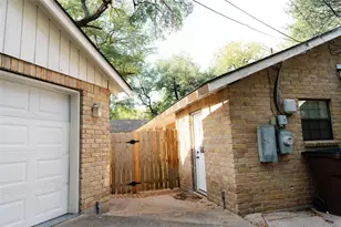 13002 Cedarhurst Cir, Austin, TX 78729 - Photo 7
