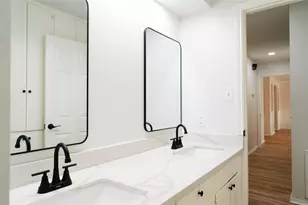 13002 Cedarhurst Cir, Austin, TX 78729 - Photo 27