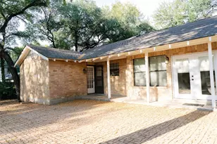13002 Cedarhurst Cir, Austin, TX 78729 - Photo 39