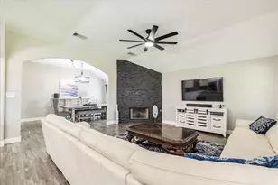 18716 Alnwick Castle Dr, Pflugerville, TX 78660 - Photo 11