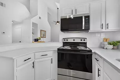 923 E 41st Street #210, Austin, TX 78751 - Photo 9