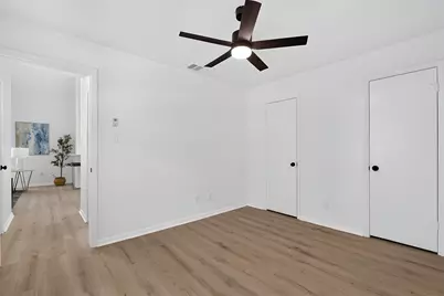 923 E 41st Street #210, Austin, TX 78751 - Photo 11