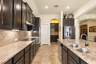 1008 N Ash Cove, Hutto, TX 78634 - Photo 7