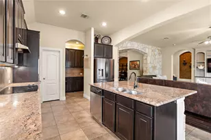 1008 N Ash Cove, Hutto, TX 78634 - Photo 9