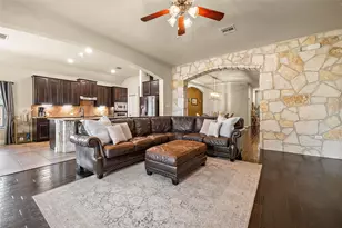 1008 N Ash Cove, Hutto, TX 78634 - Photo 17