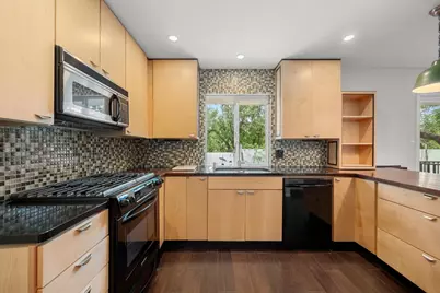 3518 Lakeland Drive, Austin, TX 78731 - Photo 11