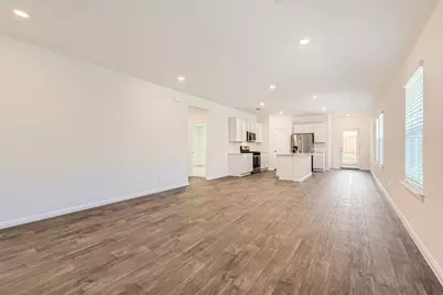 508 Gladiola Loop, Kyle, TX 78640 - Photo 3