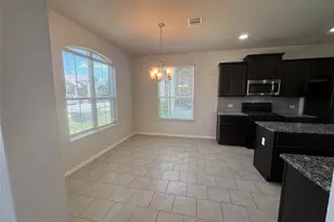 133 Flatland Trl, San Marcos, TX 78666 - Photo 9