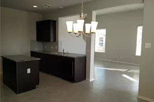 133 Flatland Trl, San Marcos, TX 78666 - Photo 3