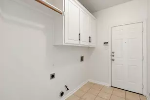 17042 Trail of the Woods, Austin, TX 78734 - Photo 9